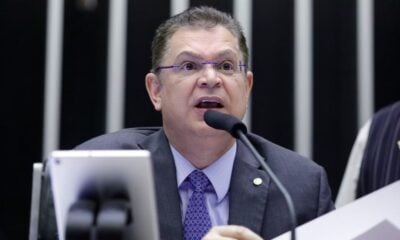 Sóstenes critica Gilmar Mendes por emitir opiniões políticas