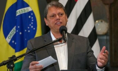 Tarcísio crava reeleição em SP e desmonta boato sobre apoio de Bolsonaro