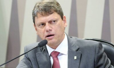 Tarcísio de Freitas defende anistia aos presos de 8 de janeiro