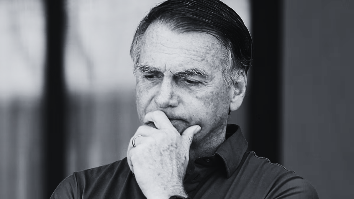 Bolsonaro retorna ao hospital após novo mal-estar intenso