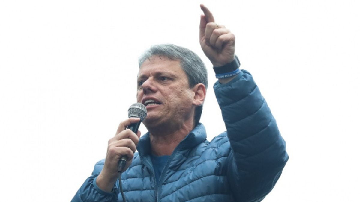 Tarcísio detona Moraes em ato pró-Bolsonaro — veja o que ele disse 54 Tarcísio detona Moraes em ato pró-Bolsonaro