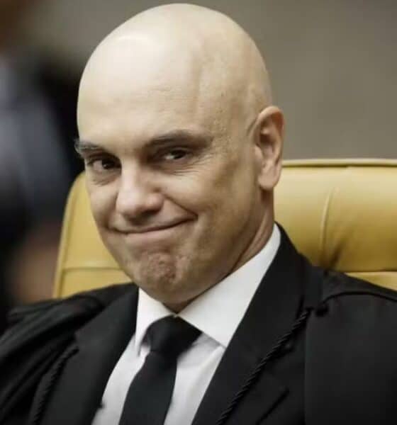 Alexandre de Moraes quer reabrir caso arquivado contra presidente do PL