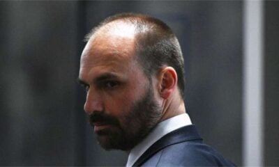 PT sofre derrota ao tentar cassar Eduardo Bolsonaro na Câmara