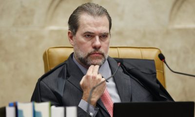 Toffoli se exalta e dispara contra Mendonça em sessão do STF