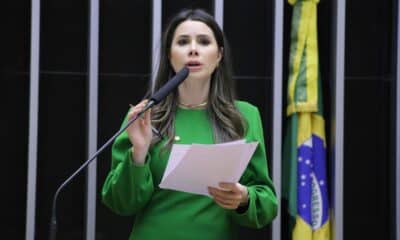 Carol de Toni avalia deixar o PL e disputar o Senado por outro partido