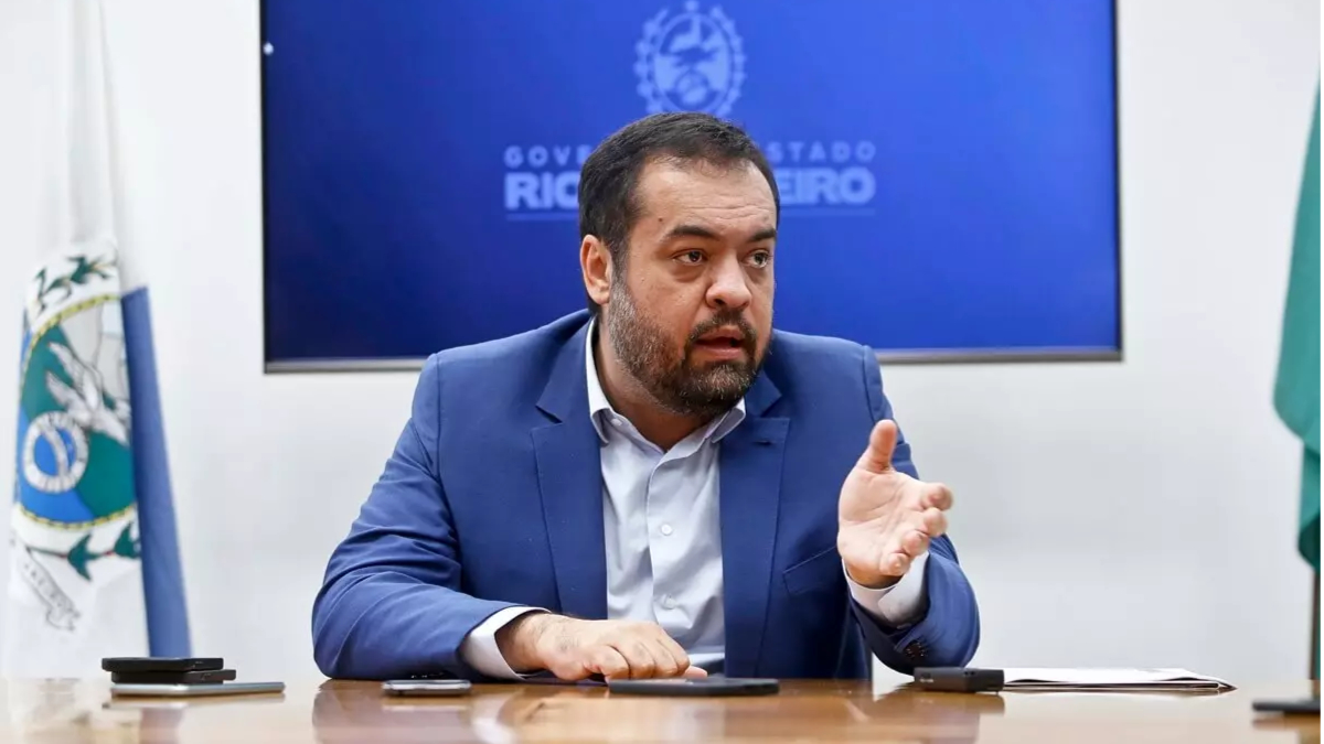 Cláudio Castro lança operação para remover 13 mil barricadas impostas pelo crime no RJ 53 Cláudio Castro lança operação para remover 13 mil barricadas impostas pelo crime no RJ