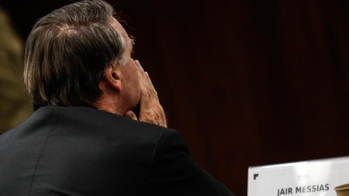 Defesa prepara ofensiva no STF e apresenta quadro de saúde de Bolsonaro