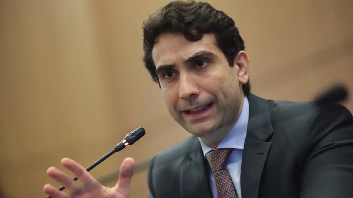 Galípolo desafia governo Lula e crava:“O Banco Central segue os dados, não a política”