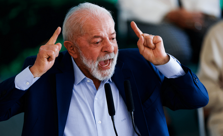 Lula rompe silêncio, critica operação no Rio e exige investigação da PF